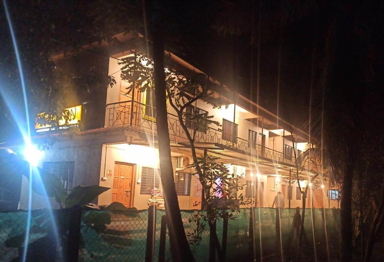 Dlite Beach Grove Cottages Alibag Exterior photo